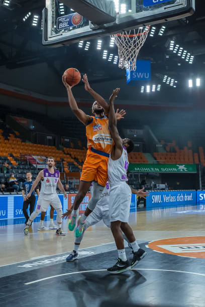 防守专家 防守专家