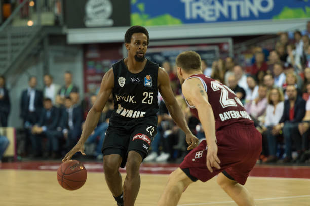 也成为球迷 也成为球迷